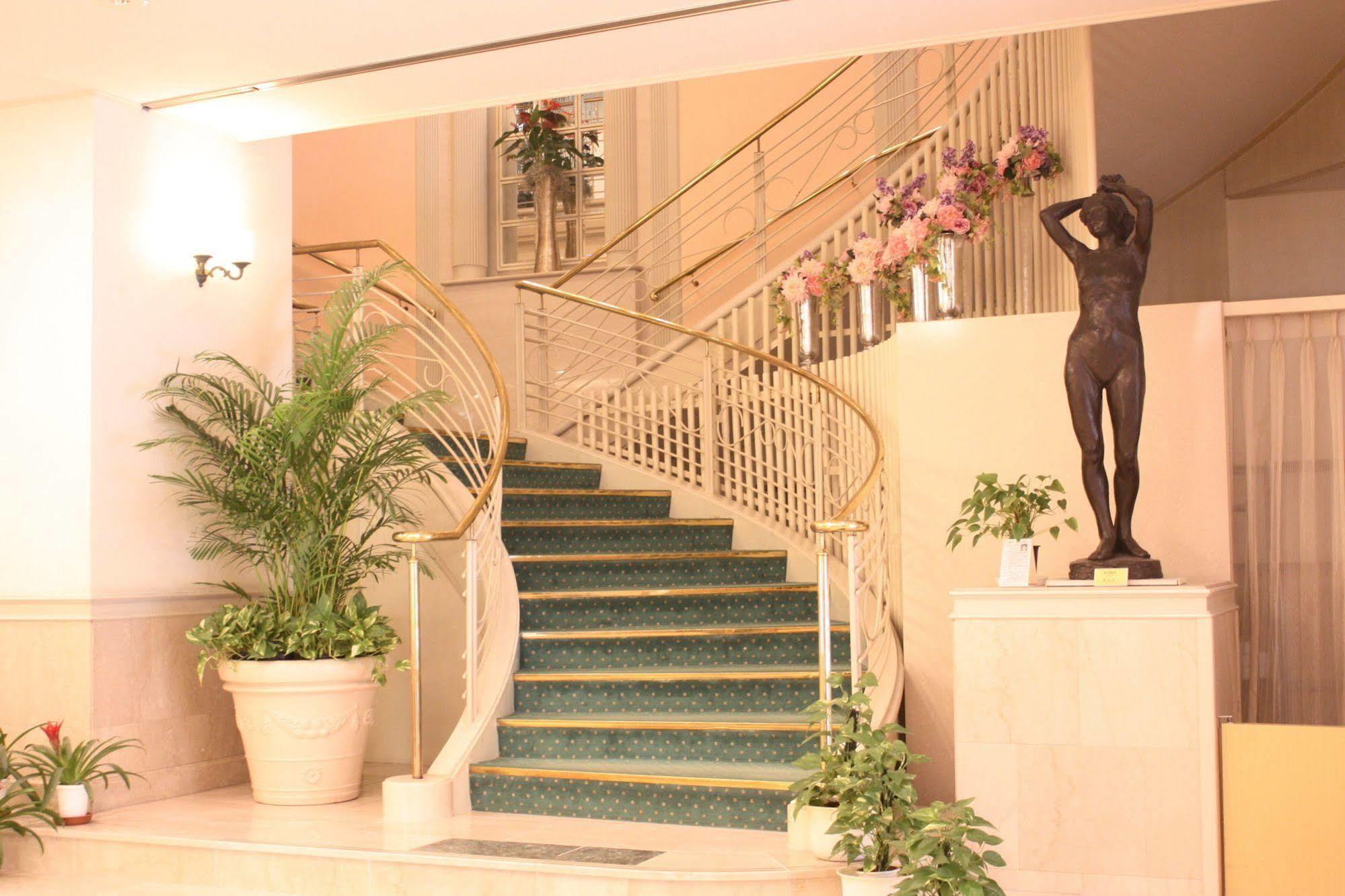 Kagoshima Sun Royal Hotel Buitenkant foto